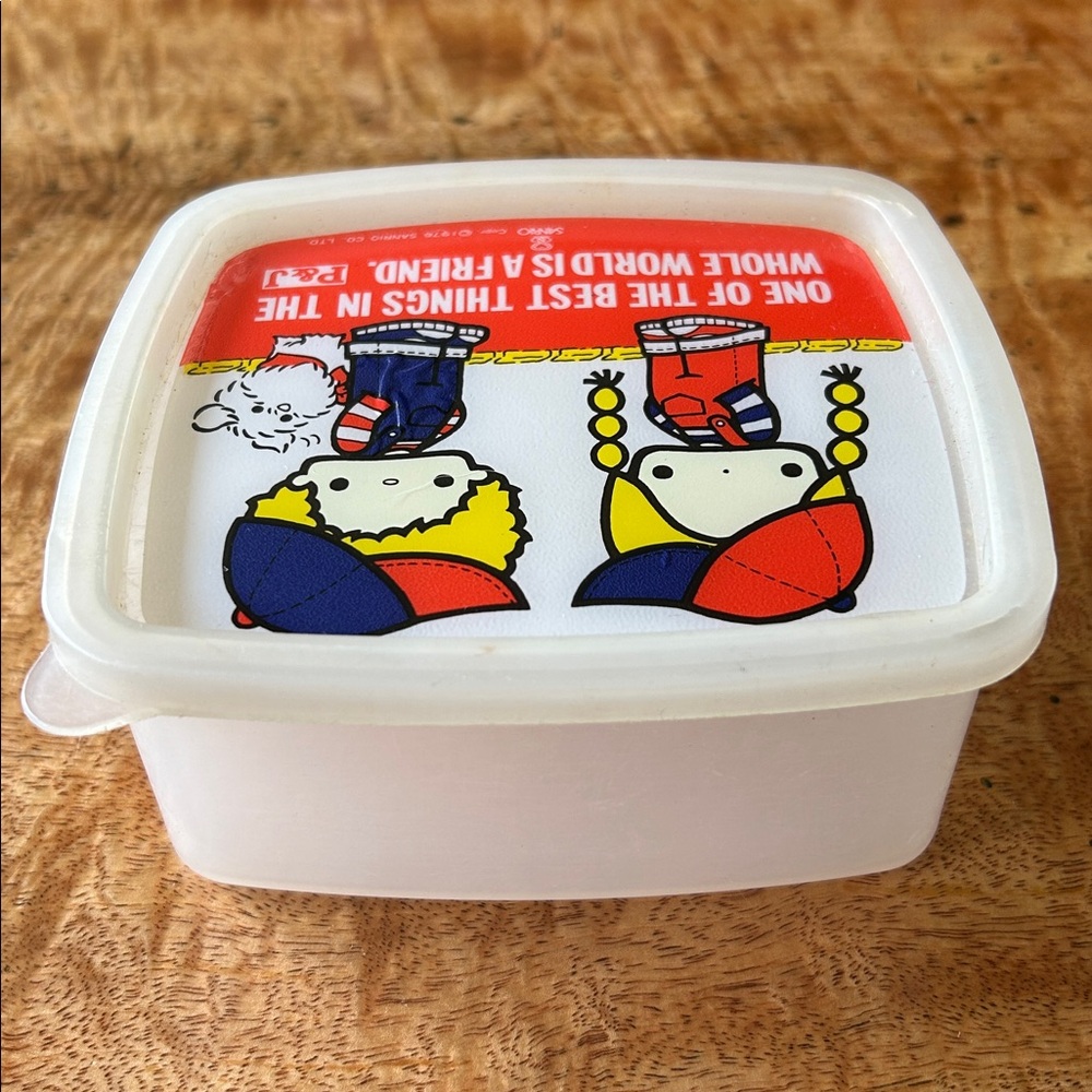 Sanrio *Rare* PATTY & JIMMY 1976 Plastic Container with Lid - Picture 4 of 6